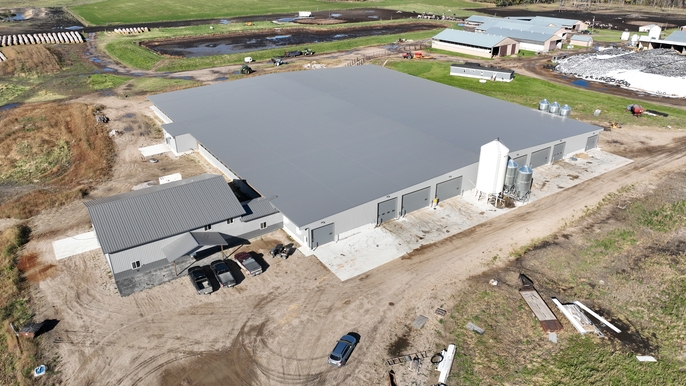 E1 Wayra Dairy Freestall Barn