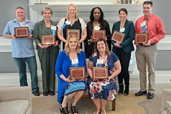 22 Honoring Excellence Awards 22 Honoring Excellence Awards