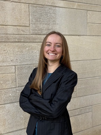 Catherine Courtney Headshot