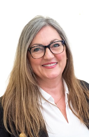 Larson Heidi Larson Heidi