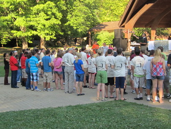 Synodwide Worship Bishop blessing Youth 2