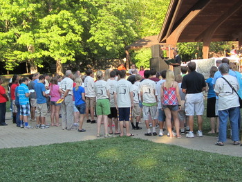 Synodwide Worship Bishop blessing Youth 5