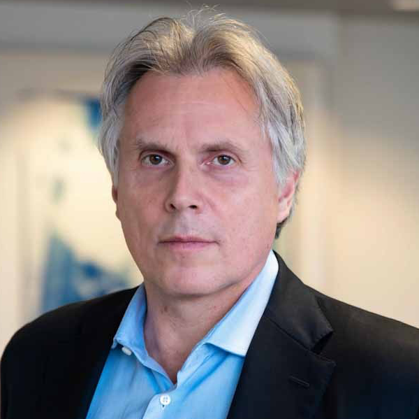 Luca Zanotti 2025 2800229 W 600